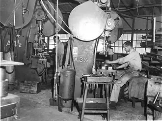 Old Custom Manufacturing Photo – Balch Springs, TX – Cox Fence Fittings